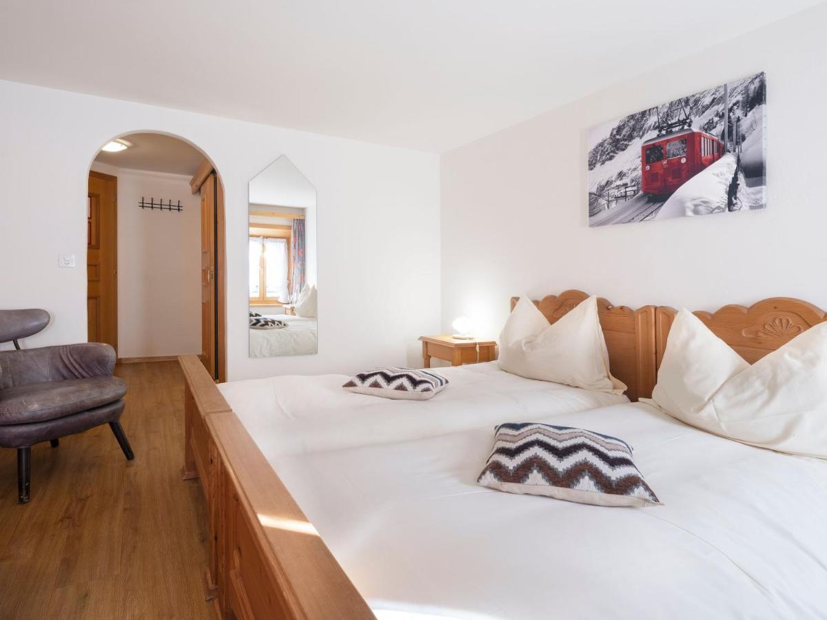 Hotel De Commune Gstaad Exterior photo
