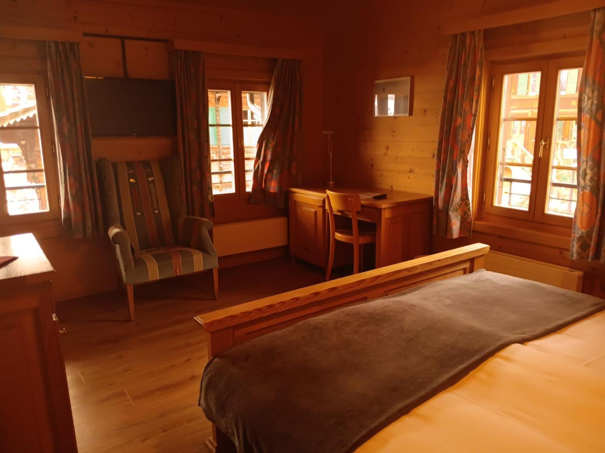 Hotel De Commune Gstaad Exterior photo